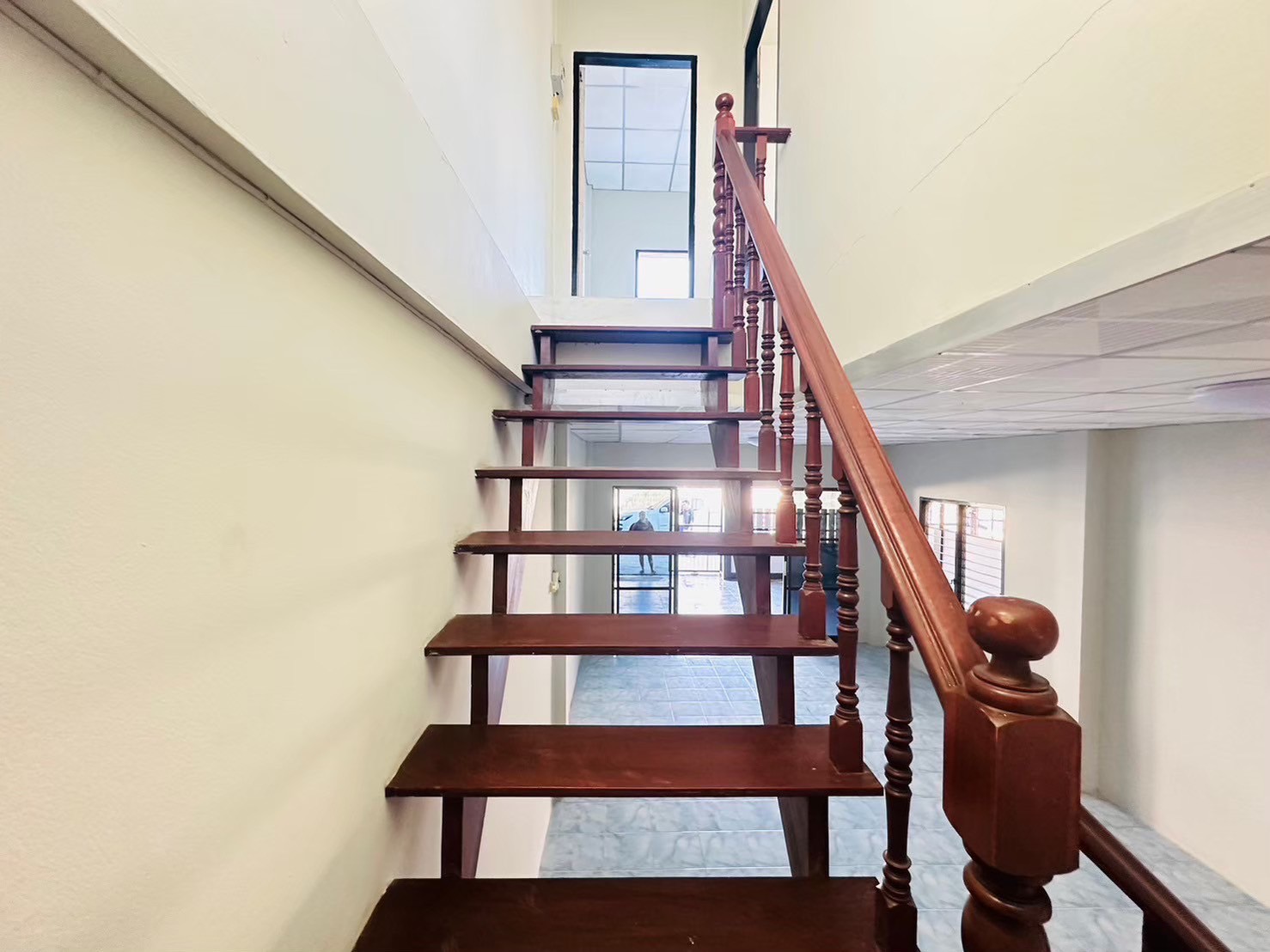 LINE ALBUM 16968 250917 11