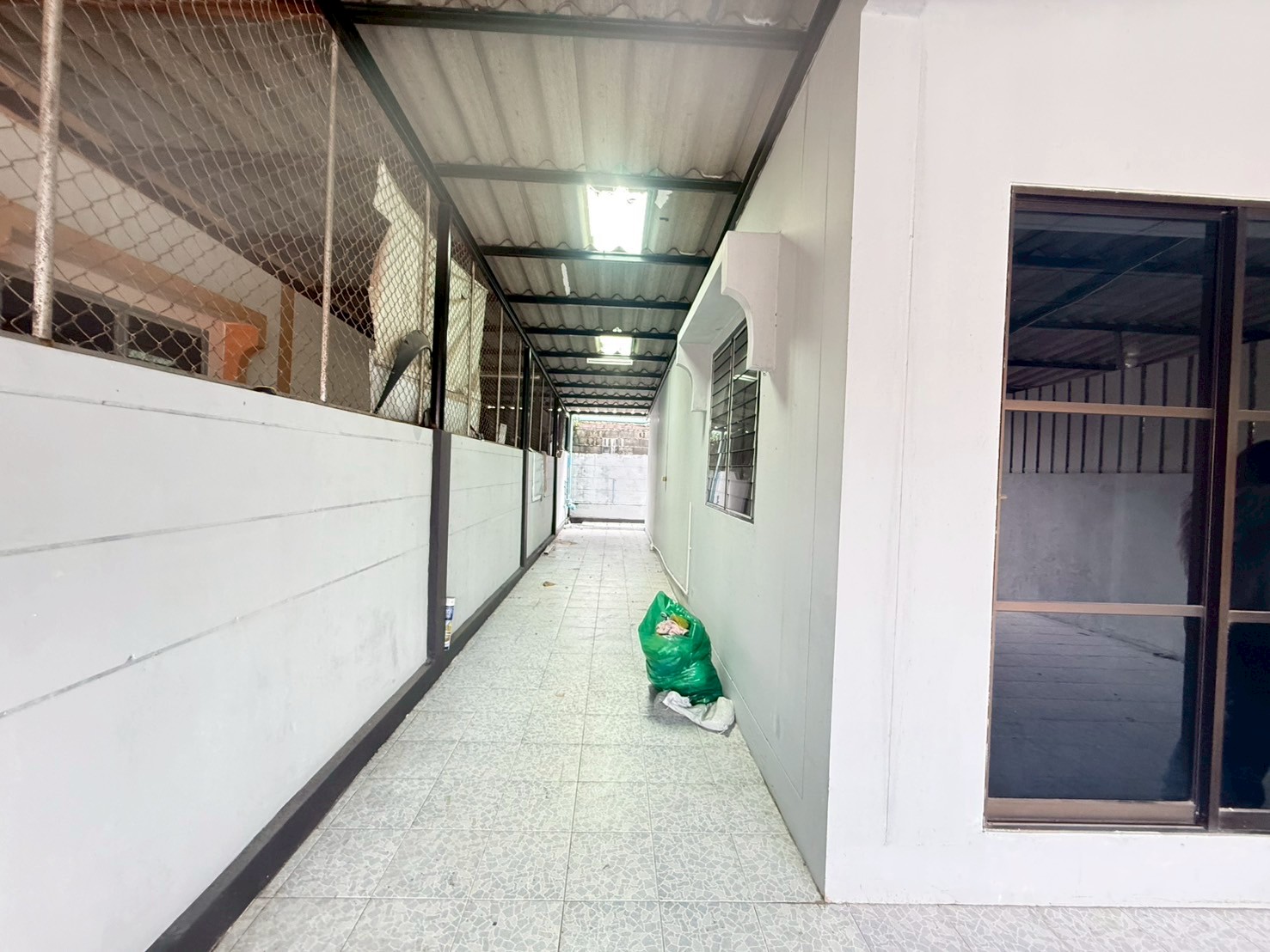 LINE ALBUM 16968 250917 6