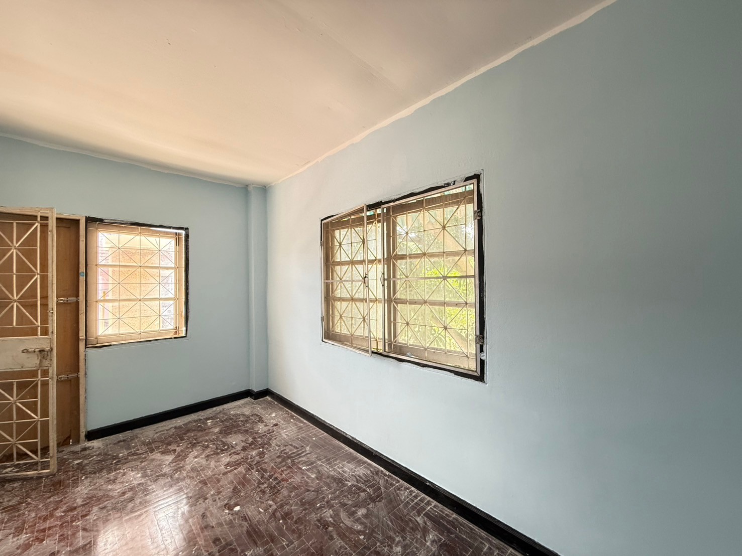 LINE ALBUM 201167 241120 4