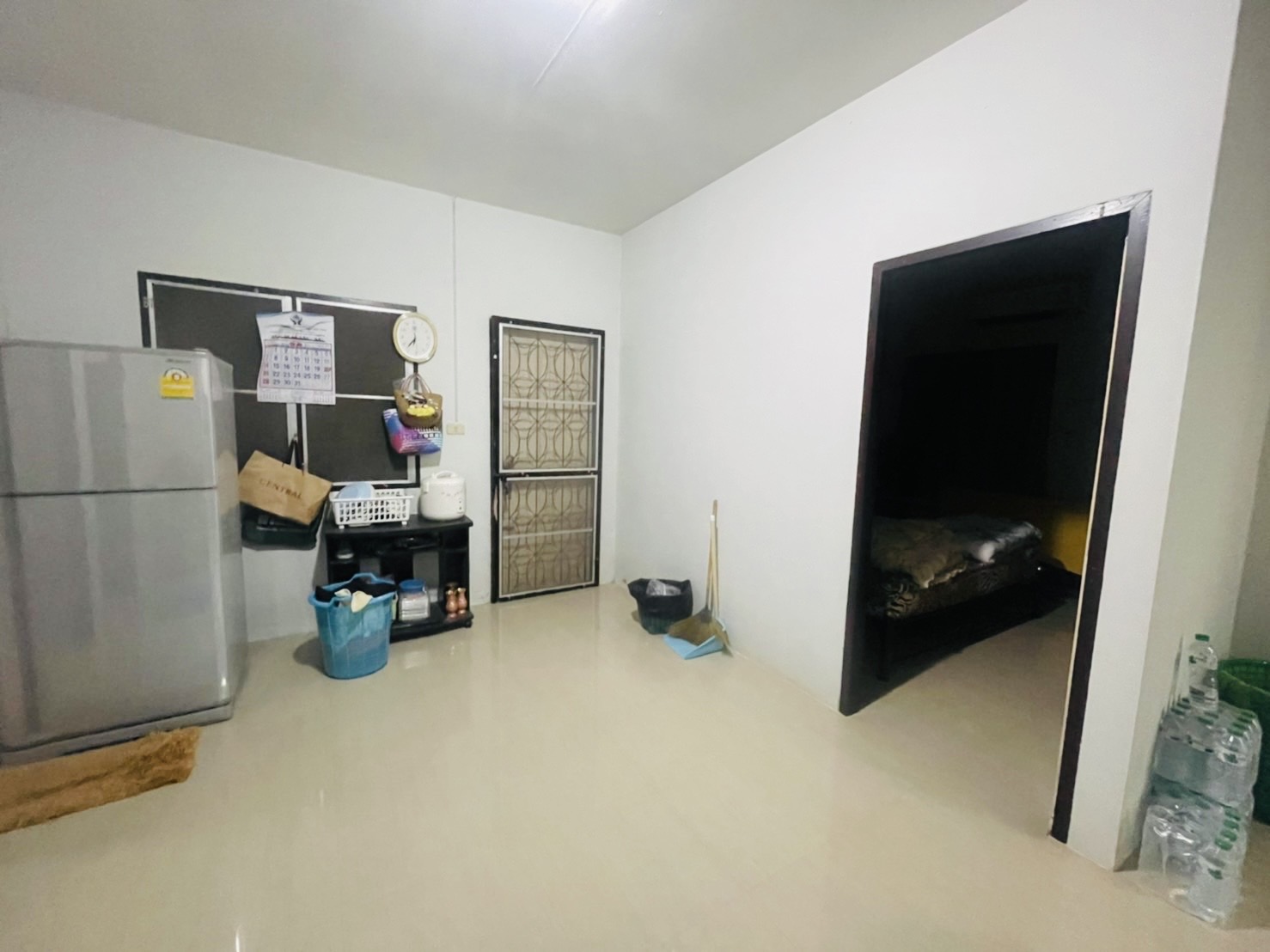 157974DA 3A7C 4352 9080 E06368A4CDFD