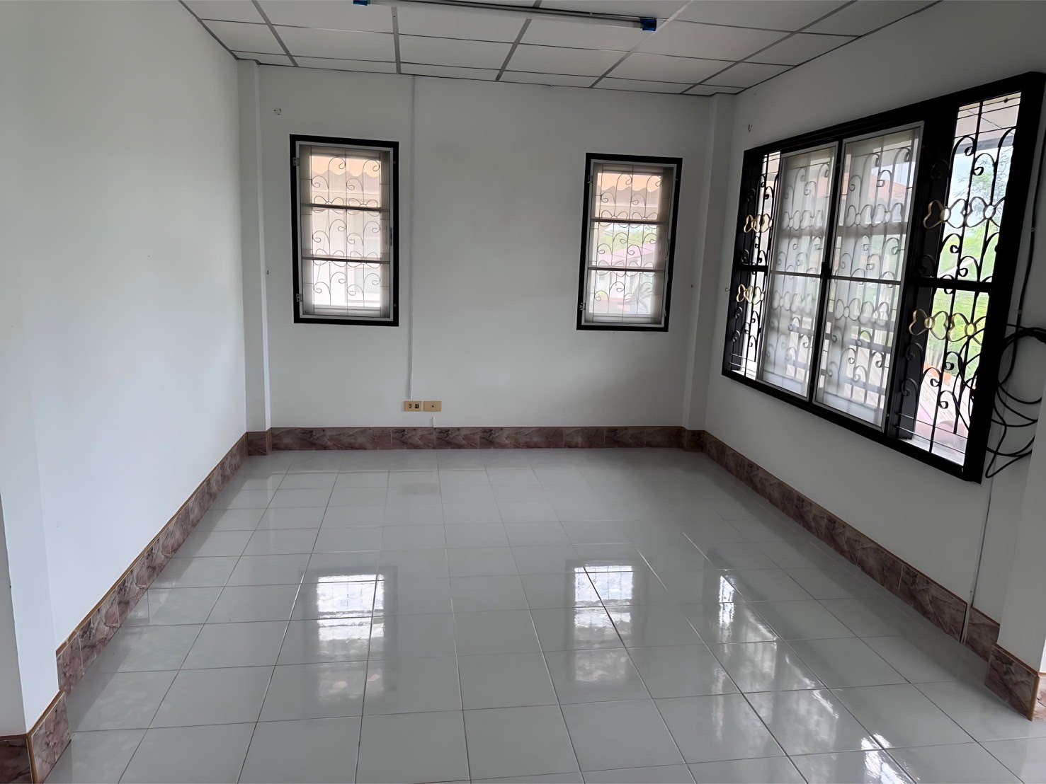 LINE ALBUM 23567 ๒๔๐๕๒๓ 14